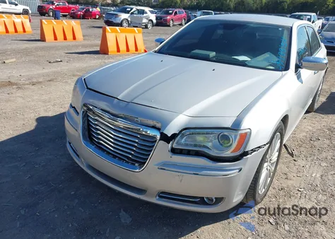2012 Chrysler 300C из США, поврежденный, VIN 2C3CCAET7CH103188